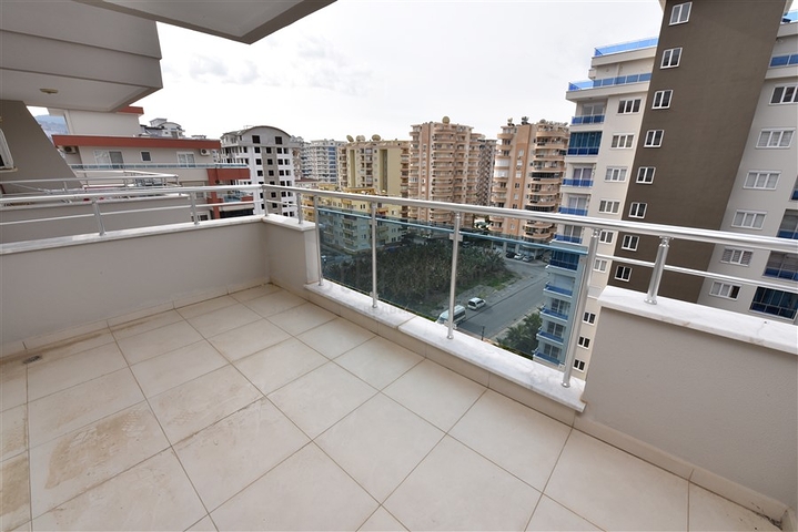 شقة غرفة وصالة - ضمن مجمع يضم كافة الخدمات - مهموتلار / الانيا 