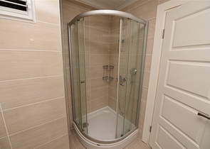 شقة غرفة وصالة - ضمن مجمع يضم كافة الخدمات - مهموتلار / الانيا 