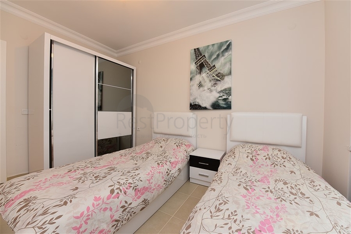 قريبة من البحر -شقة مفروشة - غرفتين وصالة -ضمن مجمع سكني -مهموتلار / الانيا 