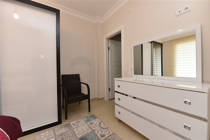 قريبة من البحر -شقة مفروشة - غرفتين وصالة -ضمن مجمع سكني -مهموتلار / الانيا 