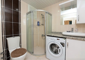 قريبة من البحر -شقة مفروشة - غرفتين وصالة -ضمن مجمع سكني -مهموتلار / الانيا 