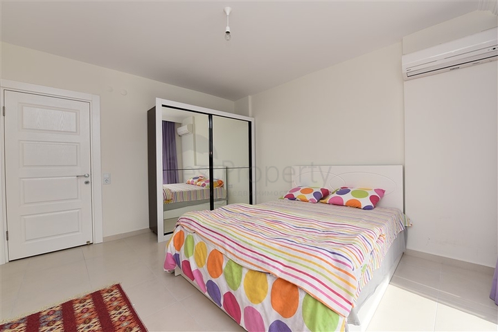 شقة 2 غرفة وصالة - فرش فاخر - ضمن مجمع سكني - في مهموتلار / الانيا 