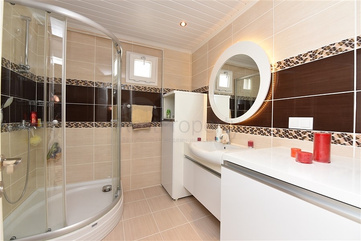 شقة 2 غرفة وصالة - فرش فاخر - ضمن مجمع سكني - في مهموتلار / الانيا 