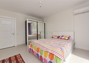 شقة 2 غرفة وصالة - فرش فاخر - ضمن مجمع سكني - في مهموتلار / الانيا 