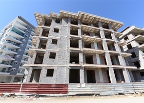 شقق ضمن مجمع سكني حديث في مهموتلار / الانيا 