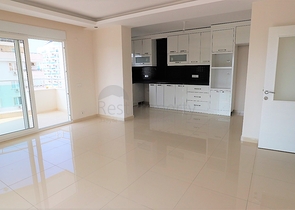 شقة واسعة - اطلالة بحر - مهموتلار / الانيا 