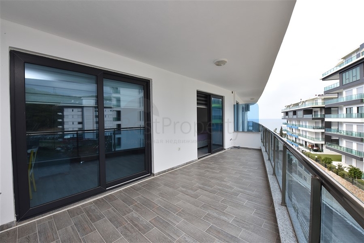 اطلالة بحر- شقة غرفة وصالة - مجمع سكني حديث -كارجي جاك / الانيا 