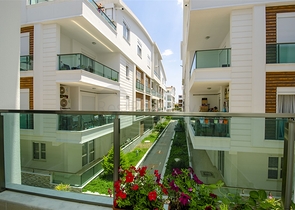 شقة بغرفة نوم واحدة في مجمع عند سفح جبال طوروس