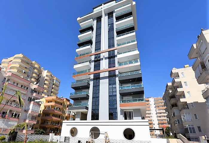 مجمع سكني حديث وقريب من البحر - شقق متنوعة - في مهموتلار / الانيا 