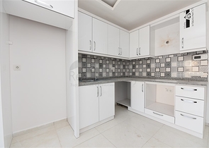 مجمع سكني حديث وقريب من البحر - شقق متنوعة - في مهموتلار / الانيا 