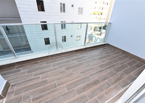 شقق غرفة وصالة مفروشة - ضمن مجمع حديث في الانيا / مهموتلار 