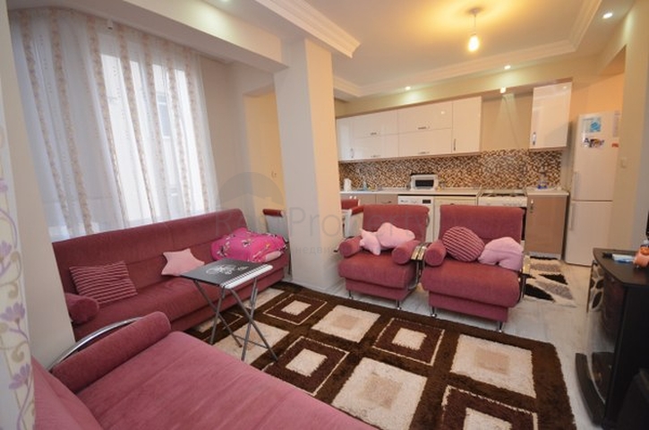 سعر مغري - شقة مفروشة - تصميم غرفة وصالة - في مهموتلار / الانيا 