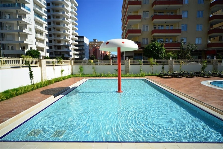 شقة بغرفة نوم واحدة في مجمع مع البنية التحتية 