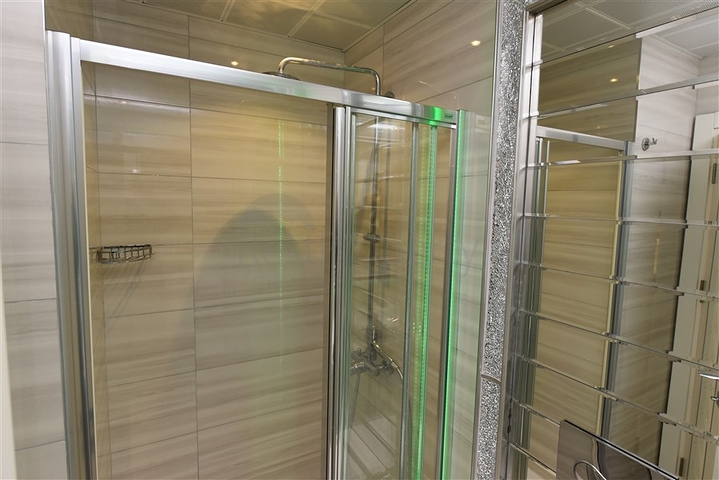 شقة بغرفة نوم واحدة في مجمع مع البنية التحتية 