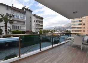 شقة بغرفة نوم واحدة في مجمع مع البنية التحتية 