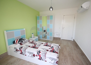 فيلا مستقلة مع ارض 1000 متر - اطلالة بحر - في اوبا / الانيا 