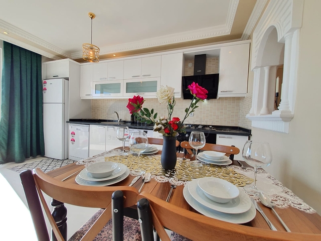 اطلالة بحر ساحرة - شقة غرفتين وصالة مفروشة  - في منطقة مهموتلار / الانيا 