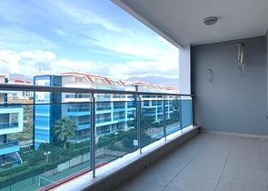 مجمع سكني 5 نجوم - قريب من البحر -شقة غرفة وصالة - في كاستل / الانيا 