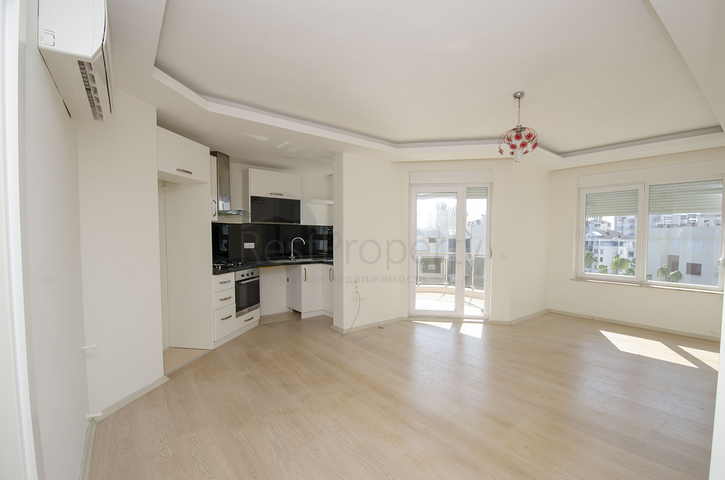 شقة بغرفة نوم واحدة في مجمع 450 متر من البحر في أنطاليا