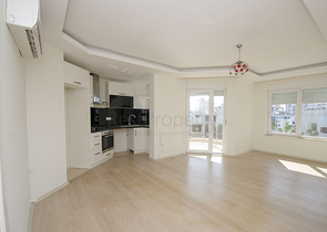 شقة بغرفة نوم واحدة في مجمع 450 متر من البحر في أنطاليا