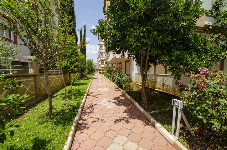 شقة 1 + 1 في منطقة ليمان كونيالتي 800 م على البحر