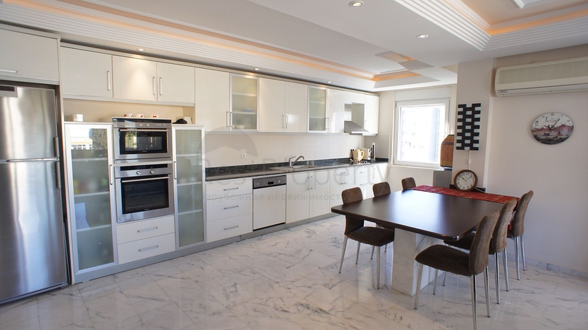 شقة مفروشة بغرفتي نوم للإيجار في توسمورا