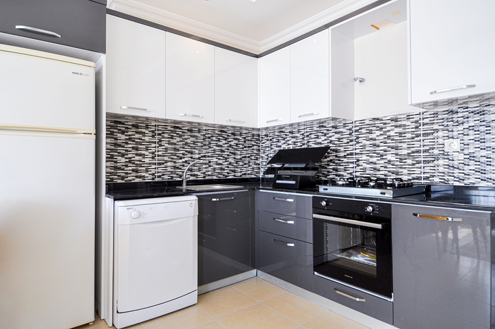 اطلالة بحر - شقة غرفة وصالة - مفروشة -ضمن مجمع سكني - مهموتلار / الانيا 