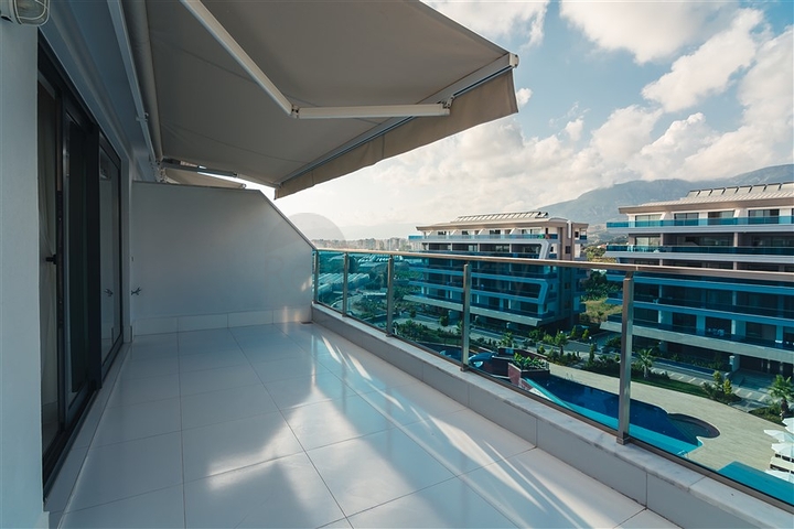 منزل الاحلام - دوبلكس فاخرة مع مسبح خاص في التراس -ضمن مجمع سكني 5 نجوم - كارجي جاك / الانيا 