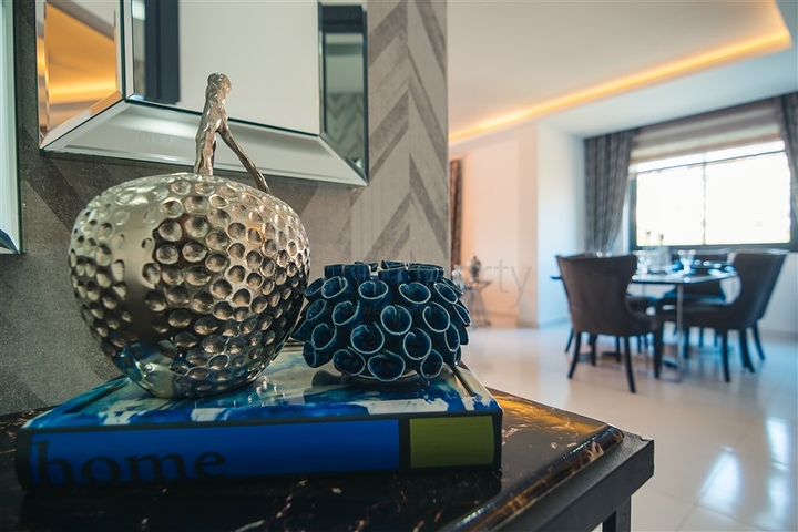 منزل الاحلام - دوبلكس فاخرة مع مسبح خاص في التراس -ضمن مجمع سكني 5 نجوم - كارجي جاك / الانيا 