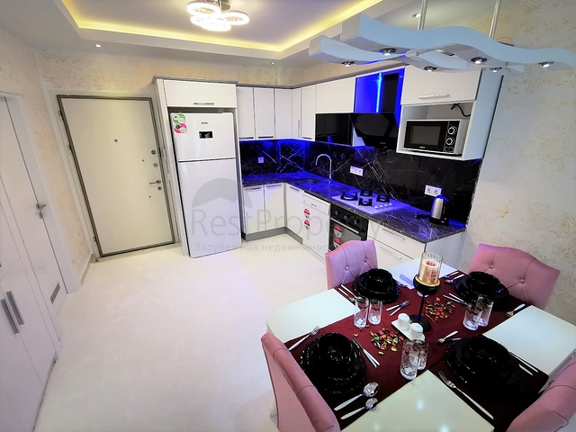 مجمع سكني فاخر - شقة مفروشة غرفة وصالة - قريبة من البحر - مهموتلار / الانيا 