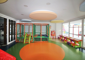 مجمع سكني فاخر - شقة مفروشة غرفة وصالة - قريبة من البحر - مهموتلار / الانيا 