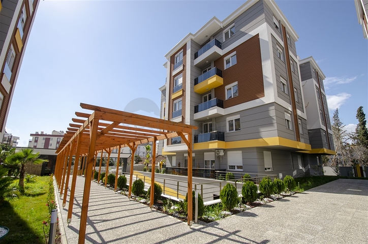 شقق 2 + 1 و 3 + 1 في مشروع جاهز في وسط مدينة أنطاليا