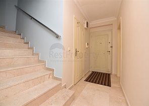 اطلالة بحر - دوبلكس اربع غرف وصالة - مفروشة - في منطقة كاستل / الانيا 