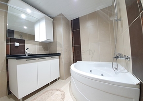 قريبة من البحر - شقة مفروشة - 2 غرفة وصالة - في مهموتلار / الانيا 