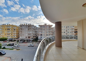 قريبة من البحر - شقة مفروشة - 2 غرفة وصالة - في مهموتلار / الانيا 