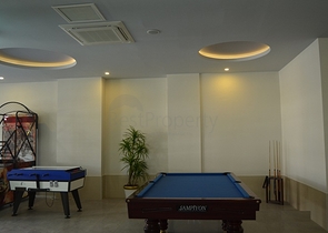 مجمع سكني فاخر - شقة غرفة وصالة - قريبة من البحر -كاستل / الانيا 