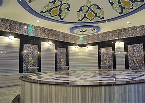 مجمع سكني فاخر - شقة غرفة وصالة - قريبة من البحر -كاستل / الانيا 