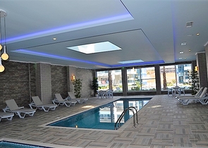 مجمع سكني فاخر - شقة غرفة وصالة - قريبة من البحر -كاستل / الانيا 