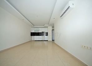 مجمع سكني فاخر - شقة غرفة وصالة - قريبة من البحر -كاستل / الانيا 