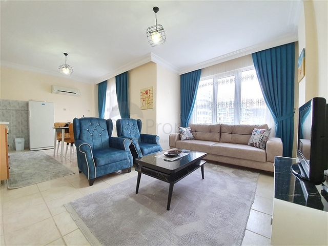 ضمن مجمع اول صف على البحر - بسعر مغر - شقة  3 غرف وصالة - مهموتلار / الانيا 