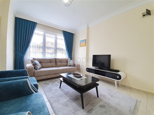 ضمن مجمع اول صف على البحر - بسعر مغر - شقة  3 غرف وصالة - مهموتلار / الانيا 