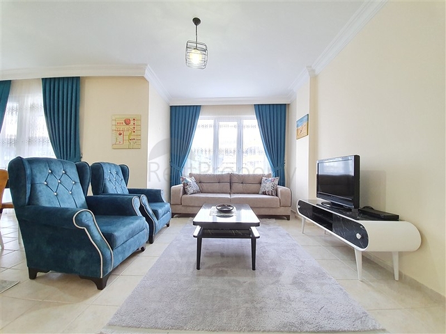 ضمن مجمع اول صف على البحر - بسعر مغر - شقة  3 غرف وصالة - مهموتلار / الانيا 