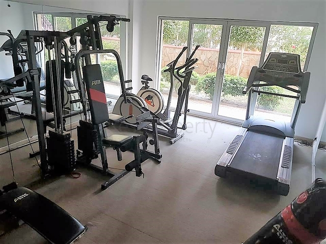 50 متر الى البحر - شقة غرفة وصالة واسعة - ضمن مجمع سكني في اوبا / الانيا 