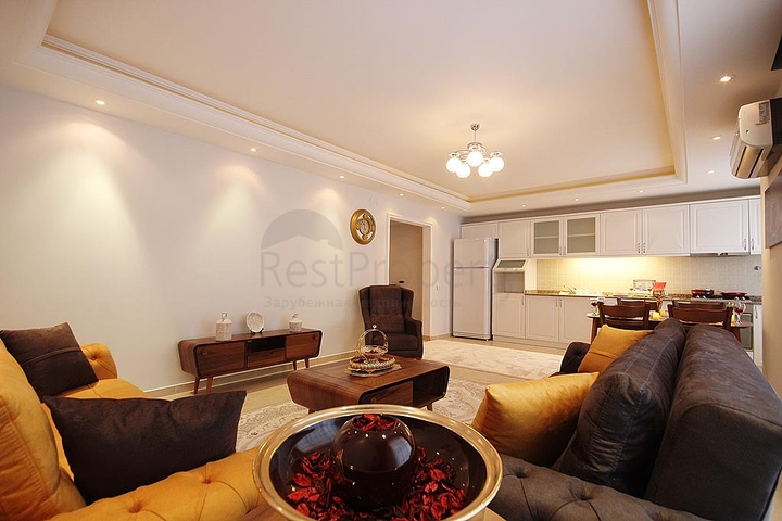 اطلالة بحر - شقة طابق مرتفع - غرفتين وصالة - الانيا 