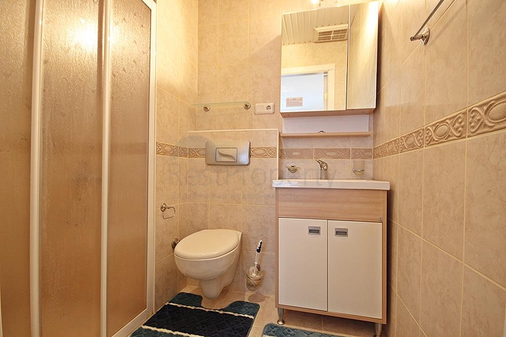 اطلالة بحر - شقة طابق مرتفع - غرفتين وصالة - الانيا 