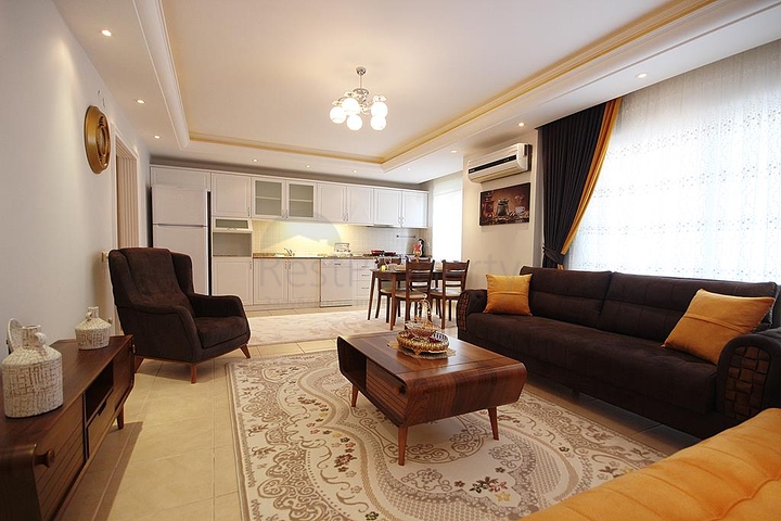 اطلالة بحر - شقة طابق مرتفع - غرفتين وصالة - الانيا 