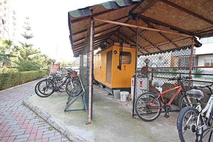 اطلالة بحر - شقة طابق مرتفع - غرفتين وصالة - الانيا 