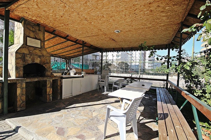 اطلالة بحر - شقة طابق مرتفع - غرفتين وصالة - الانيا 