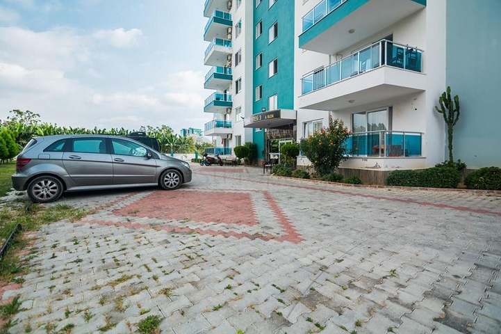 شقة غرفة وصالة مفروشة - ضمن مجمع سكني حديث - مهموتلار / الانيا 