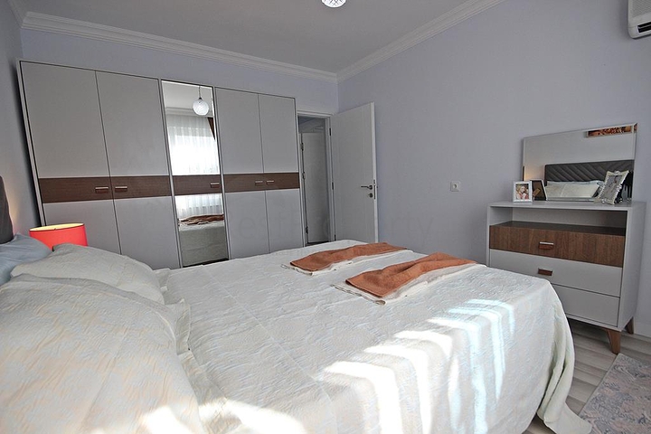 شقة غرفة وصالة مفروشة - ضمن مجمع سكني حديث - مهموتلار / الانيا 